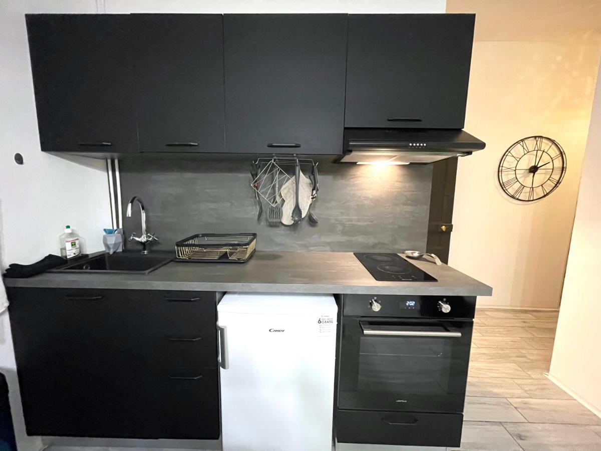 Calvi T2 Climatise, Wifi, Centre-Ville, A Proximite Plage, Commerces, Taxi & Gare, Vue Plage & Montagne Ngoại thất bức ảnh